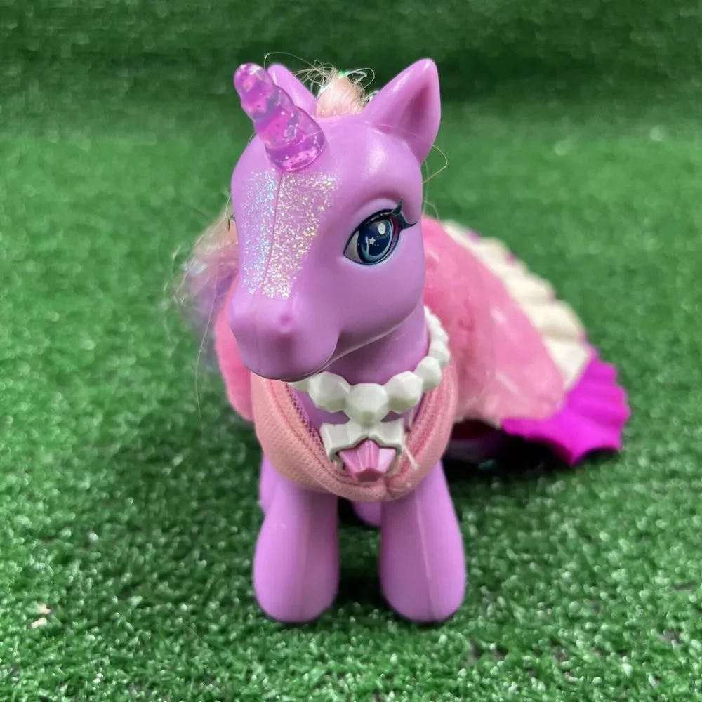 My Little Pony Lily Lightly Unicorn Pony‎ W/Lighted Horn Cape Blinking Eyes